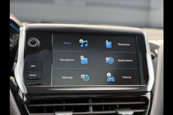 Peugeot 2008 1.2 PureTech Allure 2e Eigenaar,Navi,Pano,Camera,Clima,Cruise,PDC,Trekhaak,Apple Carplay,N.A.P,APK tot 05-2026