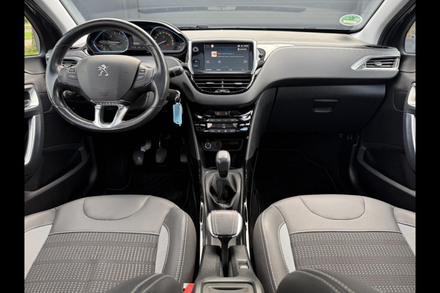 Peugeot 2008 1.2 PureTech Allure 2e Eigenaar,Navi,Pano,Camera,Clima,Cruise,PDC,Trekhaak,Apple Carplay,N.A.P,APK tot 05-2026
