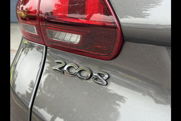 Peugeot 2008 1.2 PureTech Allure 2e Eigenaar,Navi,Pano,Camera,Clima,Cruise,PDC,Trekhaak,Apple Carplay,N.A.P,APK tot 05-2026