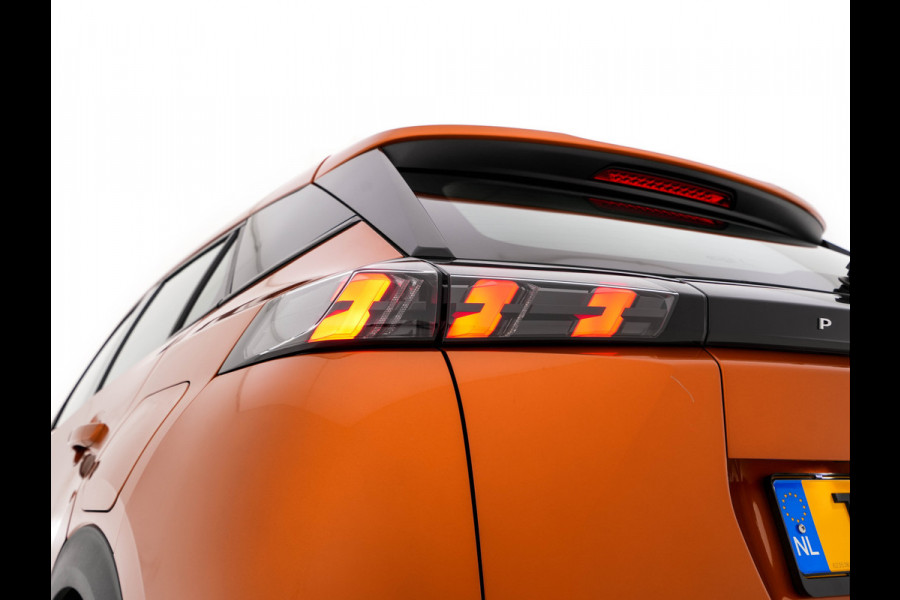 Peugeot e-2008 EV Active Pack 50 kWh [ 3-Fase ] {SOH-100%} (INCL-BTW) *FULL-LED | CARPLAY | MICROFIBRE-COMFORT-SEATS | CCS-FASTLOADER | KEYLESS | ECC | PDC | CRUISE | DIGI-COCKPIT | LANE-ASSIST | DAB | CARBON-INLAY |  *
