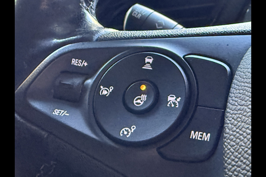 Opel CORSA-E Elegance 50 kWh | Intellilux | Stoel/Stuurverwarming | Apple Carplay