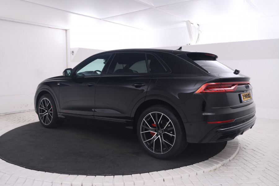 Audi Q8 55 TFSI e quattro Pro Line S alle opties behalve panorama