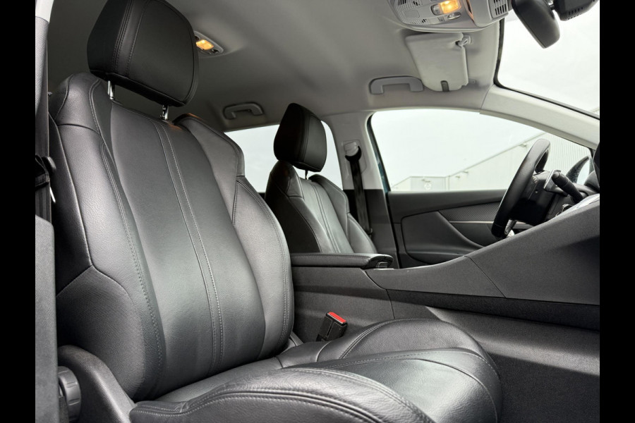 Peugeot 5008 1.2 PureTech Active Avantage | 7 Persoons | Trekhaak | Camera | Navi |