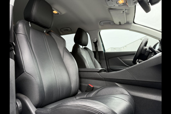 Peugeot 5008 1.2 PureTech Active Avantage | 7 Persoons | Trekhaak | Camera | Navi |
