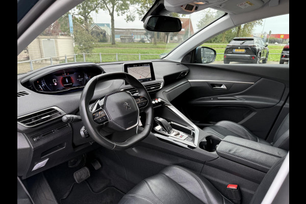 Peugeot 5008 1.2 PureTech Active Avantage | 7 Persoons | Trekhaak | Camera | Navi |