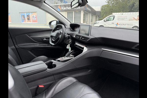 Peugeot 5008 1.2 PureTech Active Avantage | 7 Persoons | Trekhaak | Camera | Navi |