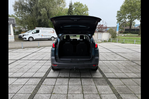Peugeot 5008 1.2 PureTech Active Avantage | 7 Persoons | Trekhaak | Camera | Navi |