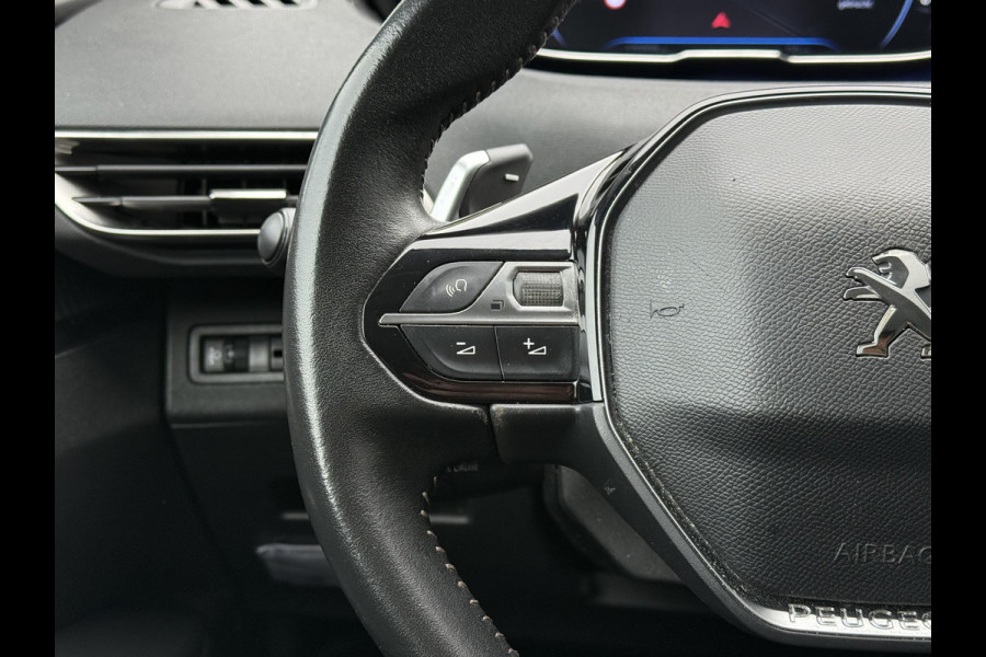 Peugeot 5008 1.2 PureTech Active Avantage | 7 Persoons | Trekhaak | Camera | Navi |