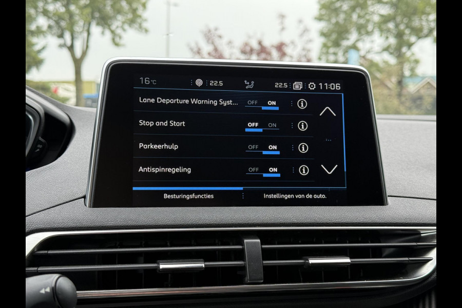Peugeot 5008 1.2 PureTech Active Avantage | 7 Persoons | Trekhaak | Camera | Navi |