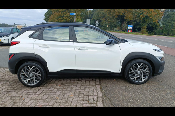 Hyundai Kona 1.6 GDI HEV Premium Sky
