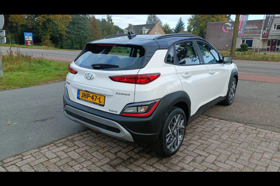 Hyundai Kona 1.6 GDI HEV Premium Sky