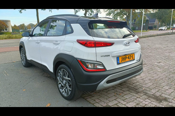 Hyundai Kona 1.6 GDI HEV Premium Sky