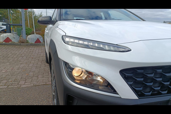 Hyundai Kona 1.6 GDI HEV Premium Sky