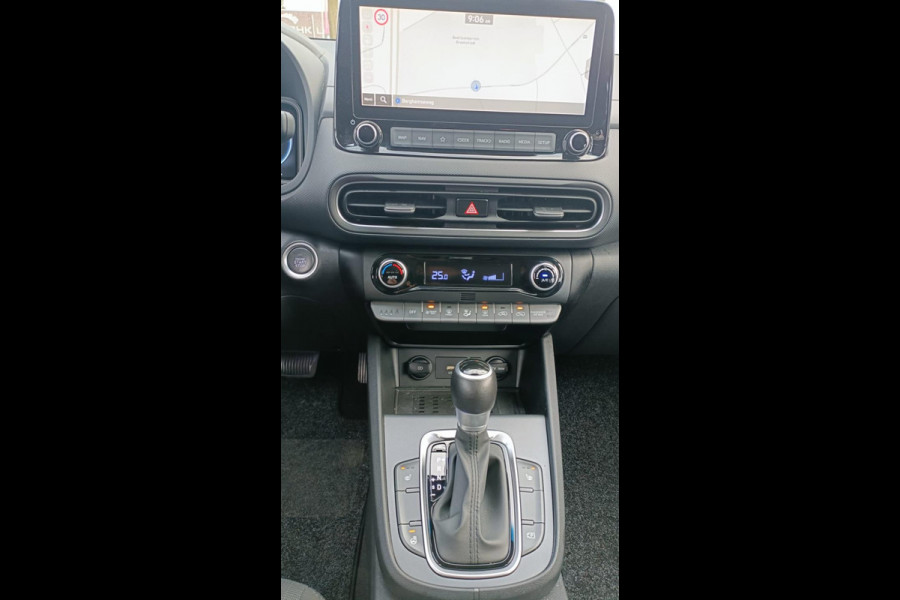 Hyundai Kona 1.6 GDI HEV Premium Sky