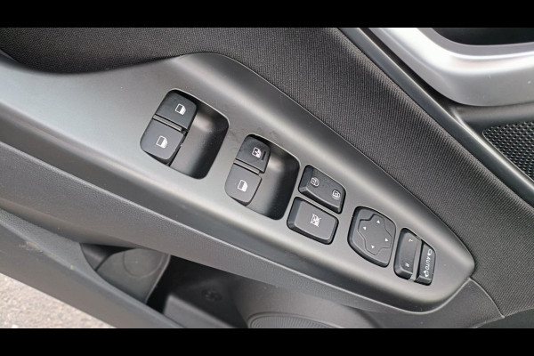 Hyundai Kona 1.6 GDI HEV Premium Sky