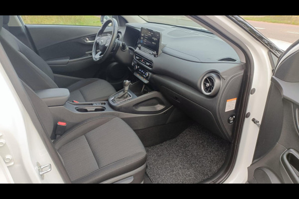 Hyundai Kona 1.6 GDI HEV Premium Sky