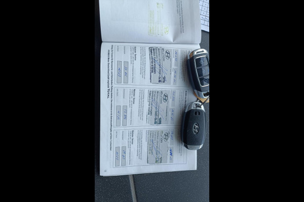 Hyundai Kona 1.6 GDI HEV Premium Sky