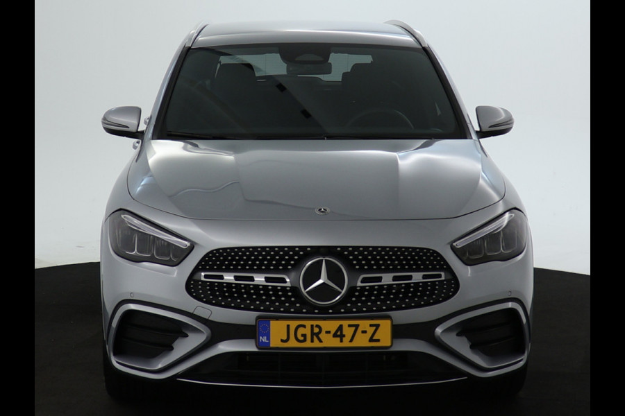 Mercedes-Benz GLA 250 e AMG Plug-In Hybride AMG Line | Head-up-Display | Distronic | 11Kw Laden | Stuur en Stoelverwarming | Sfeerverlichting. Inclusief 48 maanden Mercedes-Benz Certified garantie voor Europa.