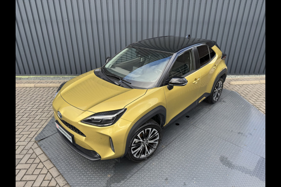 Toyota Yaris Cross 1.5 Hybrid Executive / Bi tone | Pano dak | Trekhaak | JBL | BSM | Rijklaar!!!