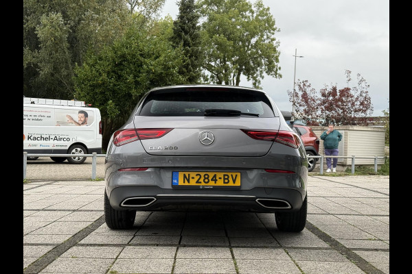 Mercedes-Benz CLA-Klasse Shooting Brake 200 Aut. Business Sol. Luxury | Navi | Camera | Sfeer Verlichting |