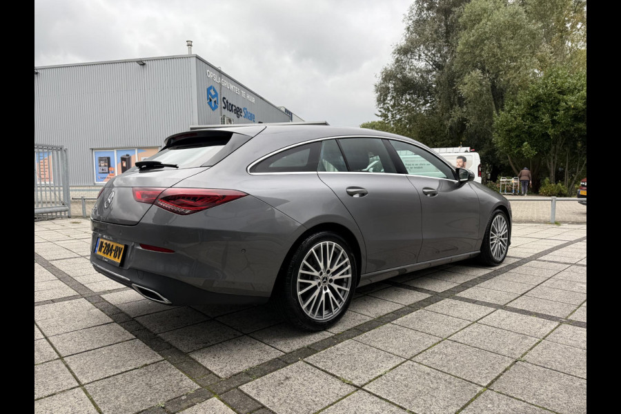 Mercedes-Benz CLA-Klasse Shooting Brake 200 Aut. Business Sol. Luxury | Navi | Camera | Sfeer Verlichting |