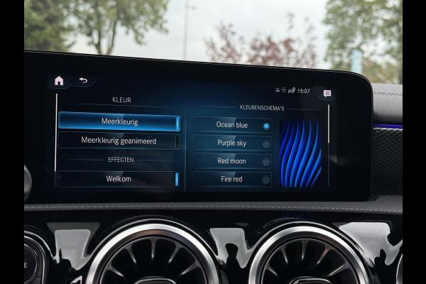 Mercedes-Benz CLA-Klasse Shooting Brake 200 Aut. Business Sol. Luxury | Navi | Camera | Sfeer Verlichting |