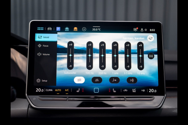 Volkswagen Golf 1.5 eTSI 50 Jaar Edition | Panodak | Stoelgeheugen | Trekhaak Elk. Wegkl. | Harman/ Kardon | Prijs Rijklaar!!