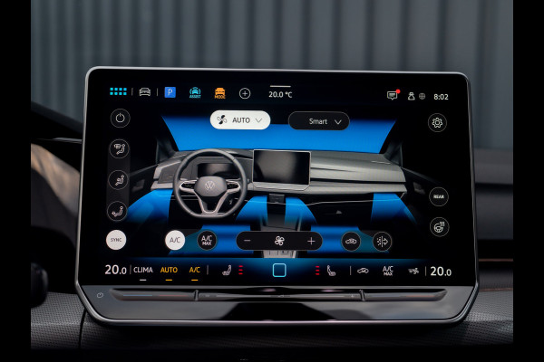 Volkswagen Golf 1.5 eTSI 50 Jaar Edition | Panodak | Stoelgeheugen | Trekhaak Elk. Wegkl. | Harman/ Kardon | Prijs Rijklaar!!