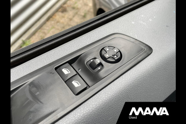 Opel Vivaro 2.0CDTI 177PK L3H1 Edition Automaat Navi Camera Trekhaak Imperiaal
