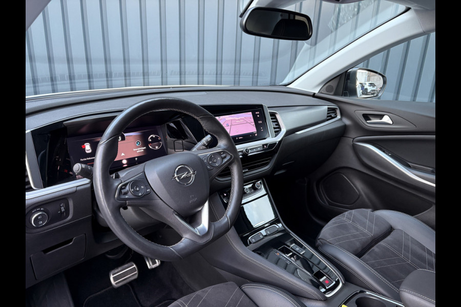 Opel Grandland 1.2 Turbo 130Pk Aut. Ultimate | Keyless | Elk. A-klep | Stoel & Stuur verw. | Camera | Prijs Rijklaar!!