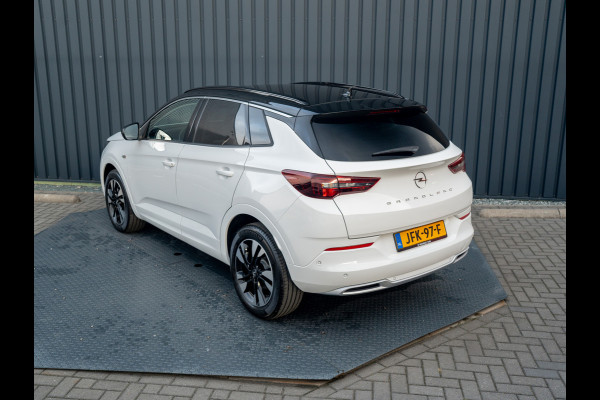 Opel Grandland 1.2 Turbo 130Pk Aut. Ultimate | Keyless | Elk. A-klep | Stoel & Stuur verw. | Camera | Prijs Rijklaar!!