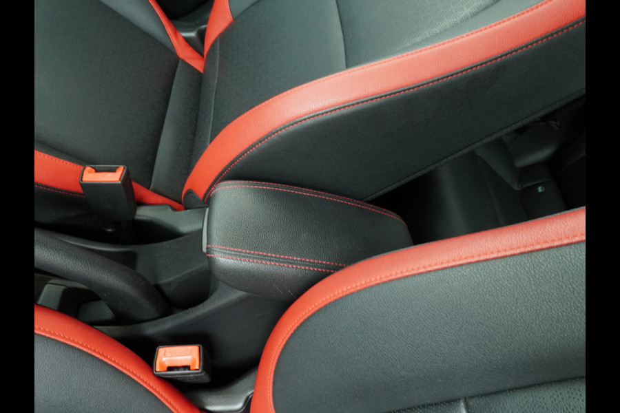 Kia Picanto 1.0 DPi GT-Line - Leder - Navigatie - Lichtmetalen Velgen 15" - Cruise Control - Climate Control - Fabrieksgarantie Tot 2031