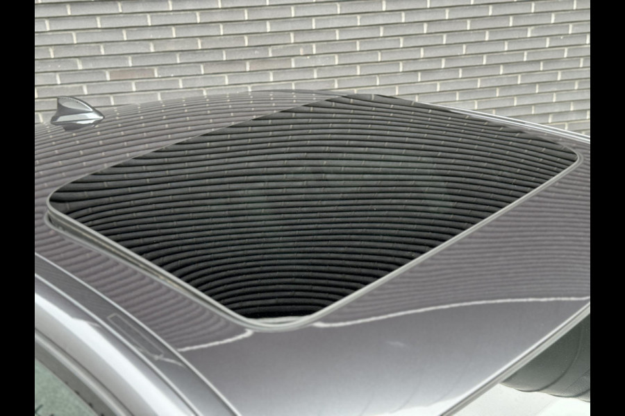 BMW 5 Serie Sedan 530i High Executive M Sport Pakket Automaat / Navigatie Professional / Schuif-/kanteldak / Harman Kardon / Comfortstoelen / Soft Close / Head-Up Display / 20 Inch / Leder / Active Steering