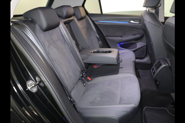 Volkswagen Golf 1.5 eHybrid Style Edition 204PK PHEV | Navigatie | Matrix koplampen | 18"LM velgen | Head up Display |