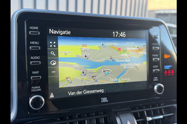 Toyota C-HR 1.8 Hybrid Executive / Bi tone | Leer/Alcantara | Trekhaak | JBL | LED | Rijklaar!!