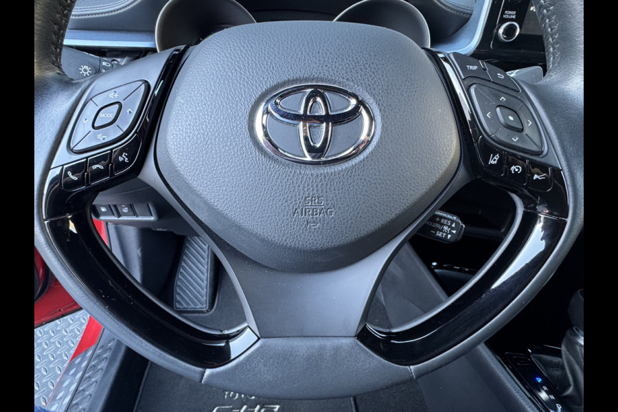 Toyota C-HR 1.8 Hybrid Executive / Bi tone | Leer/Alcantara | Trekhaak | JBL | LED | Rijklaar!!