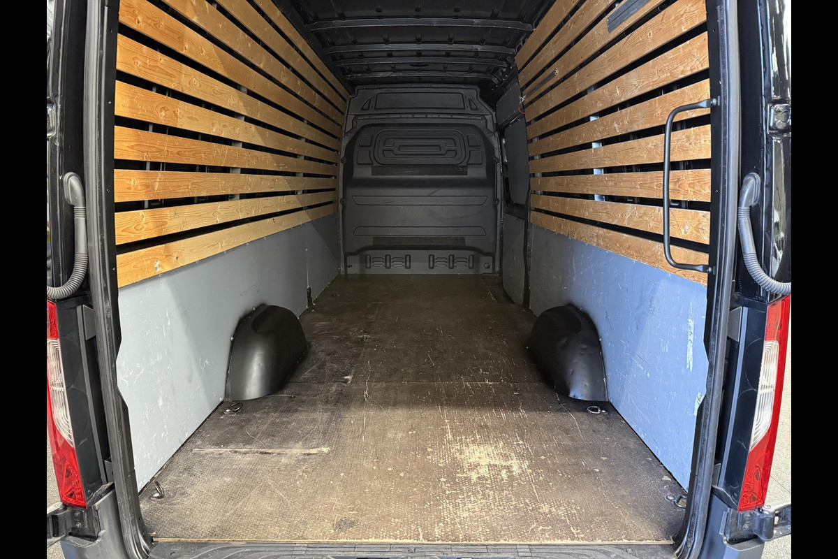 Mercedes-Benz Sprinter 311 1.9 CDI L3H2 RWD Navi Apple carplay/android Airco Camera Trekhaak 3-zits Mercedes-Benz Sprinter 311 1.9 CDI L3H2 RWD Navi Apple carplay/android Airco Camera Trekhaak 3-zits