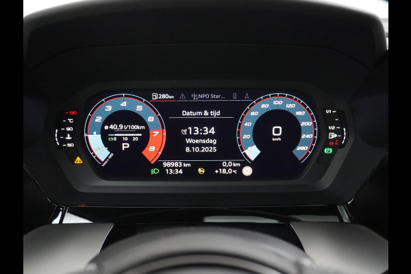 Audi A3 Limousine 35 TFSI S edition S line in- exterieur+ sportonderstel | VIRTUAL DASH | PANORAMADAK | LEDER+ STOELVERWARMING | CAMERA | AMBILIGHT | RIJKLAARPRIJS INCL. 12MND BOVAG