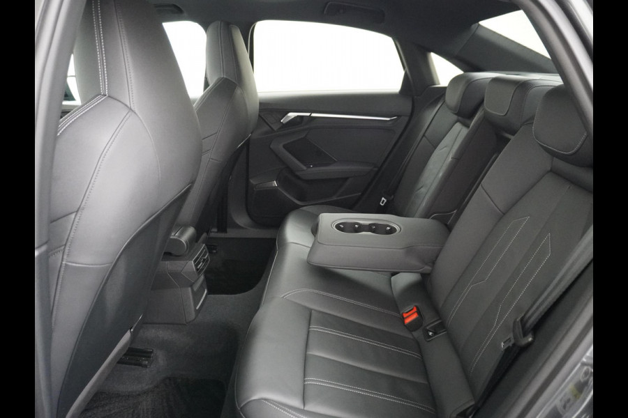 Audi A3 Limousine 35 TFSI S edition S line in- exterieur+ sportonderstel | VIRTUAL DASH | PANORAMADAK | LEDER+ STOELVERWARMING | CAMERA | AMBILIGHT | RIJKLAARPRIJS INCL. 12MND BOVAG