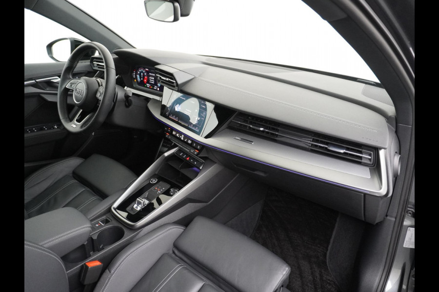 Audi A3 Limousine 35 TFSI S edition S line in- exterieur+ sportonderstel | VIRTUAL DASH | PANORAMADAK | LEDER+ STOELVERWARMING | CAMERA | AMBILIGHT | RIJKLAARPRIJS INCL. 12MND BOVAG