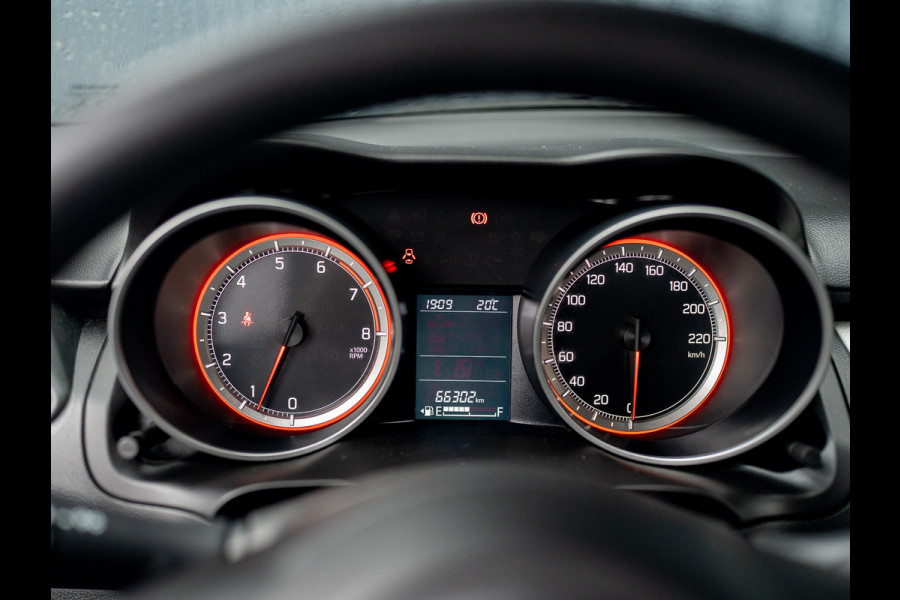 Suzuki Swift 1.2 Select | Camera | Apple Carplay/ Android Auto Prijs Rijklaar!!