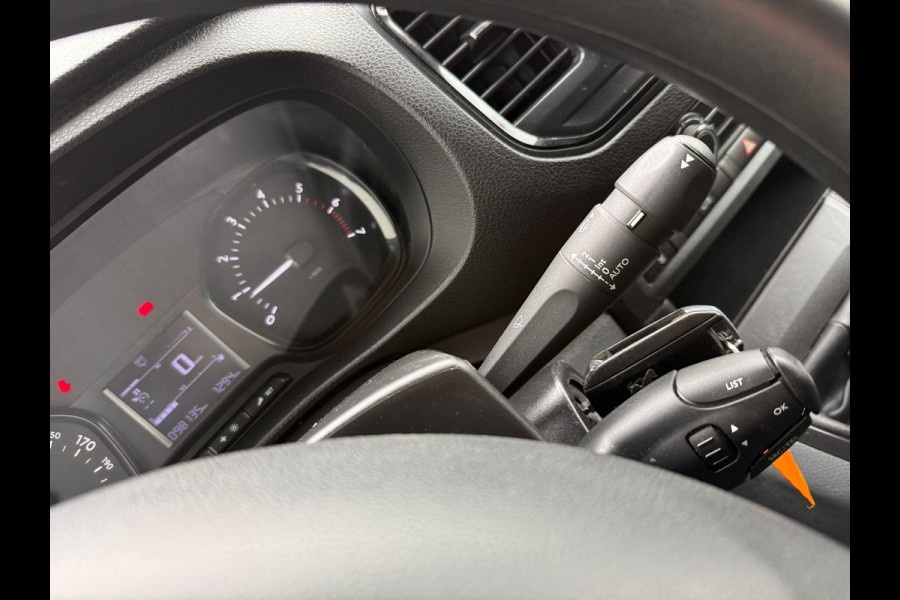 Peugeot Expert 1.5 BlueHDI 100 Premium*A/C*3PERS*HAAK*CRUISE*