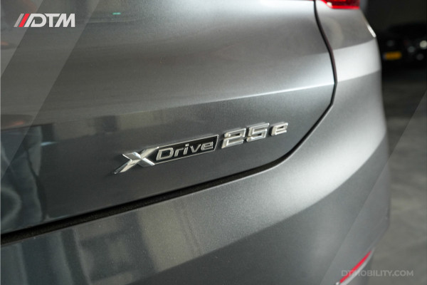 BMW X2 xDrive25e High Ex. | FACELIFT | Pano | HuD | H/K