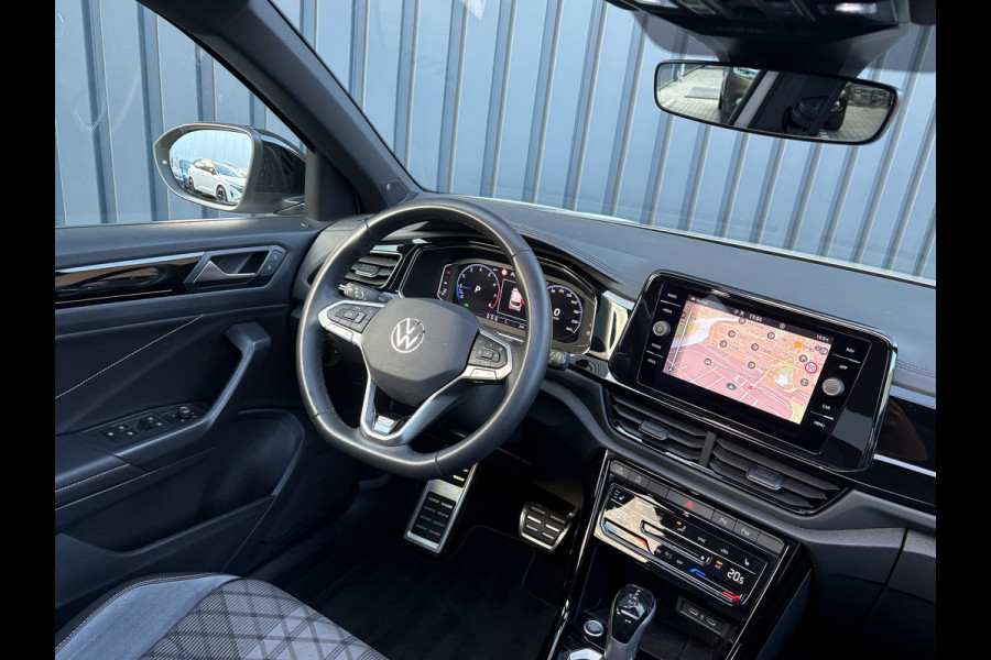 Volkswagen T-Roc 1.5 TSI R-Line Business | Beats | Panodak | Trekhaak afnb | 19'' | Keyless | IQ Light | Prijs Rijklaar!!