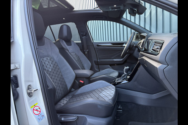 Volkswagen T-Roc 1.5 TSI R-Line Business | Beats | Panodak | Trekhaak afnb | 19'' | Keyless | IQ Light | Prijs Rijklaar!!