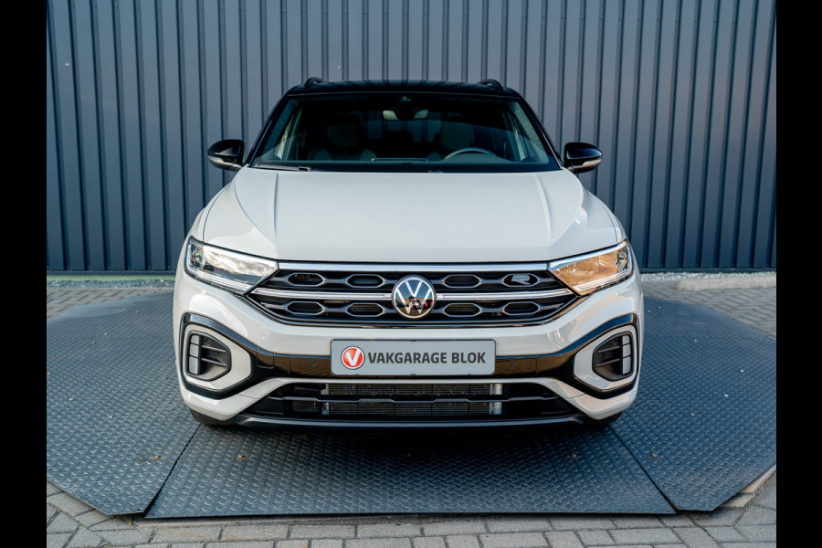 Volkswagen T-Roc 1.5 TSI R-Line Business | Beats | Panodak | Trekhaak afnb | 19'' | Keyless | IQ Light | Prijs Rijklaar!!