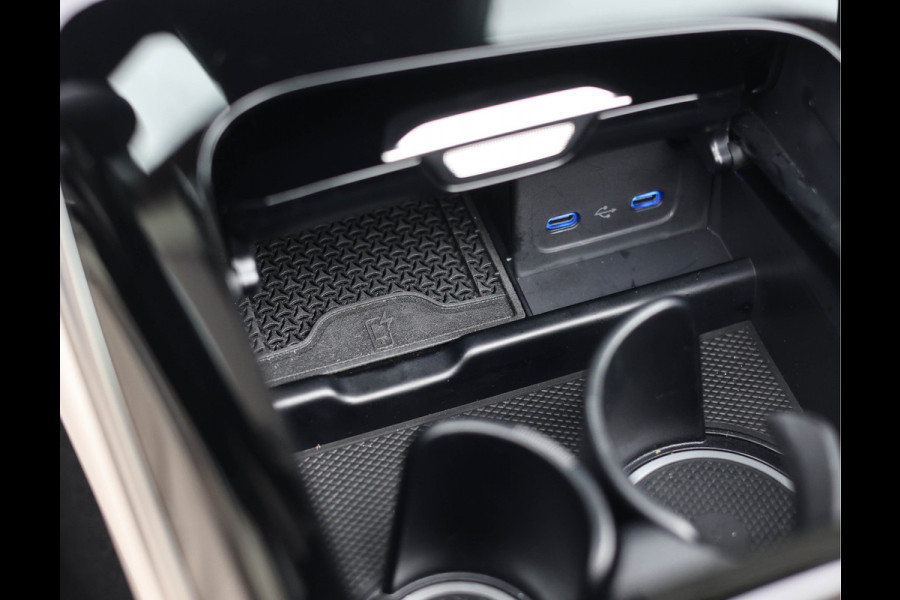 Mercedes-Benz CLE Cabriolet 300 4MATIC AMG Line | Burmester - Airscarf - Trekhaak