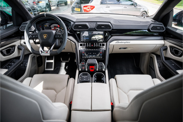 Lamborghini Urus 4.0 V8 (650pk) ** Panodak ** Advanced B&O 3D ** Massage ** 23inch Lamborghini Urus 4.0 V8 (650pk) ** Panodak ** Advanced B&O 3D ** Massage ** 23inch