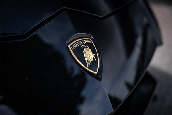 Lamborghini Urus 4.0 V8 (650pk) ** Panodak ** Advanced B&O 3D ** Massage ** 23inch Lamborghini Urus 4.0 V8 (650pk) ** Panodak ** Advanced B&O 3D ** Massage ** 23inch