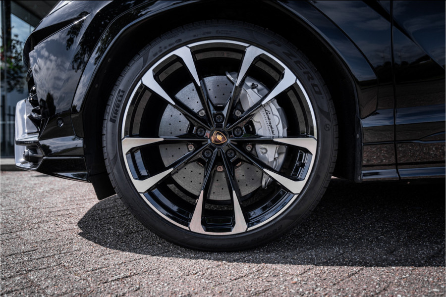 Lamborghini Urus 4.0 V8 (650pk) ** Panodak ** Advanced B&O 3D ** Massage ** 23inch Lamborghini Urus 4.0 V8 (650pk) ** Panodak ** Advanced B&O 3D ** Massage ** 23inch